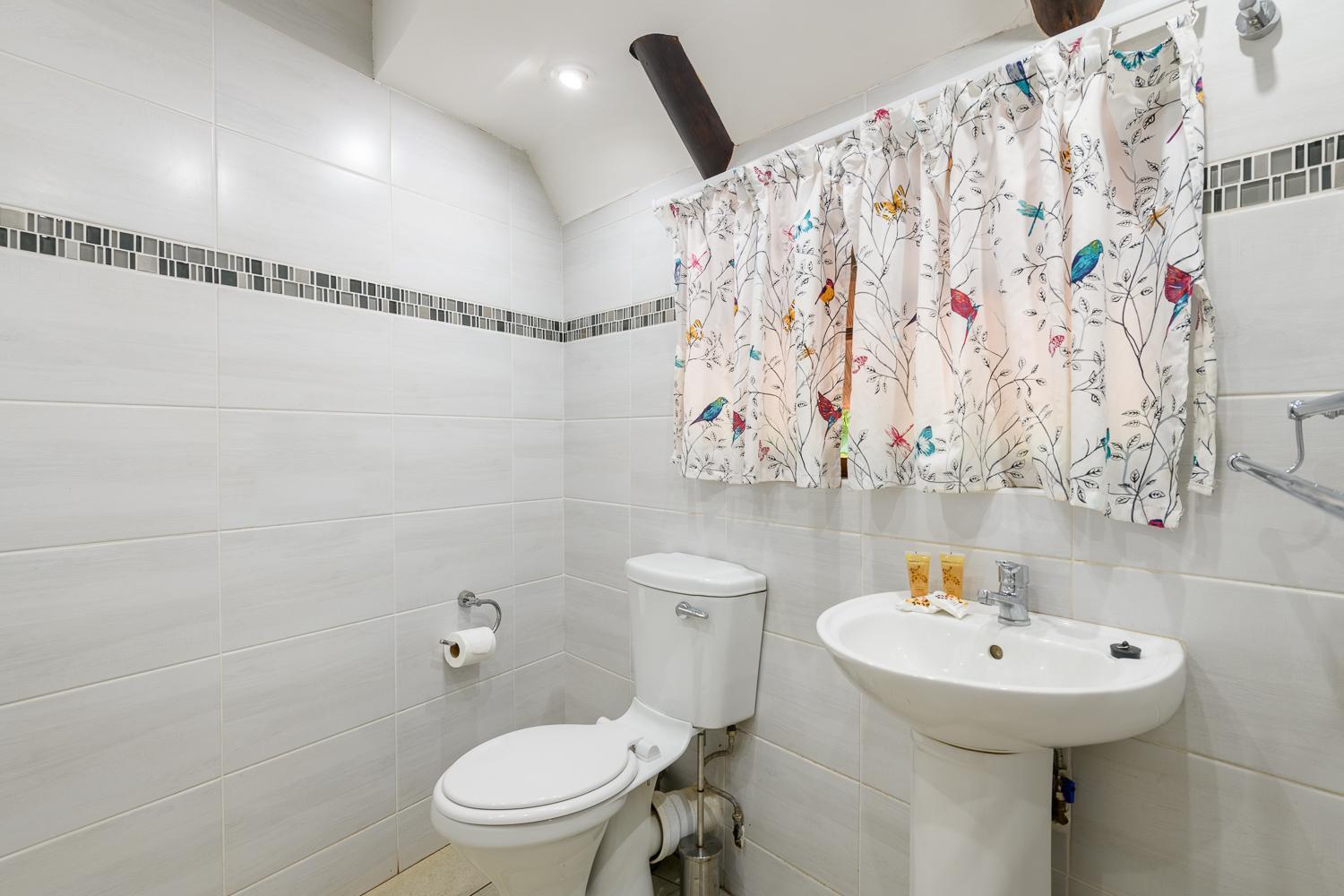 Country Rose Hotel Хлухлуве Екстериор снимка